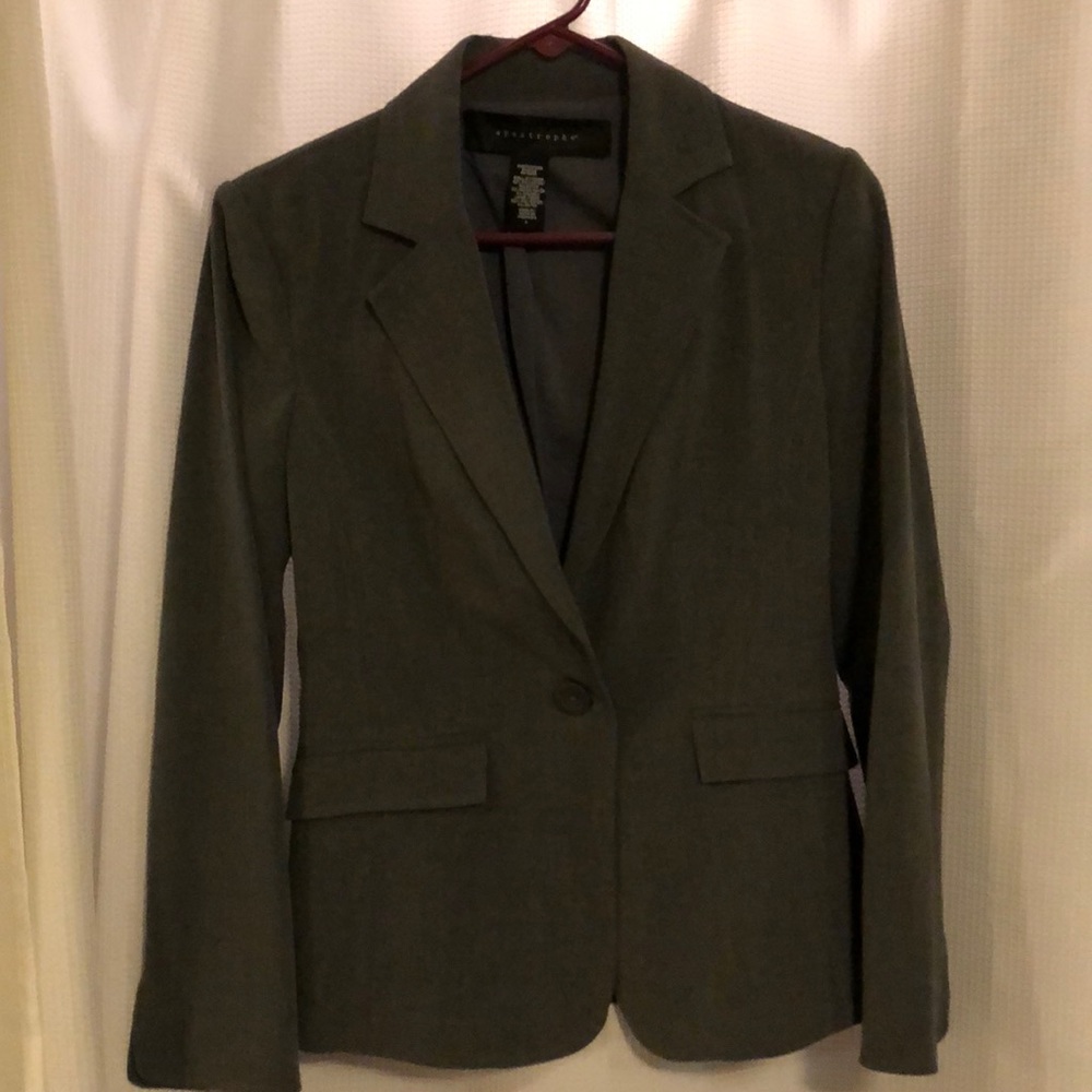 Gray suit jacket women’s